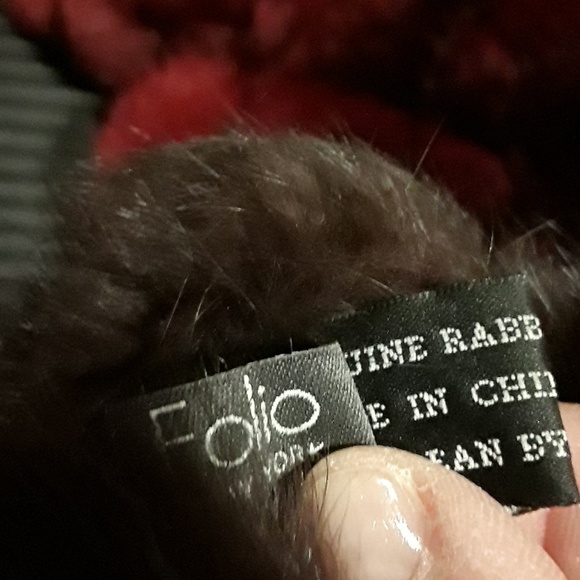 Brown  Fur pom pom scarf - Picture 3 of 4